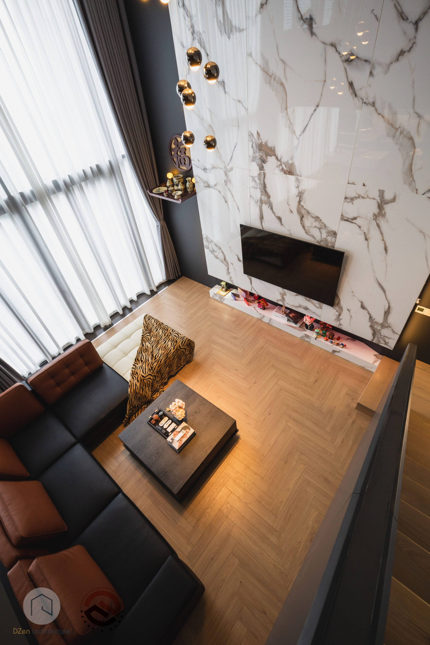 PENT HOUSE